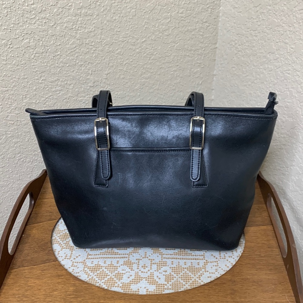 Black leather hand bag shoulder bag silver hardware